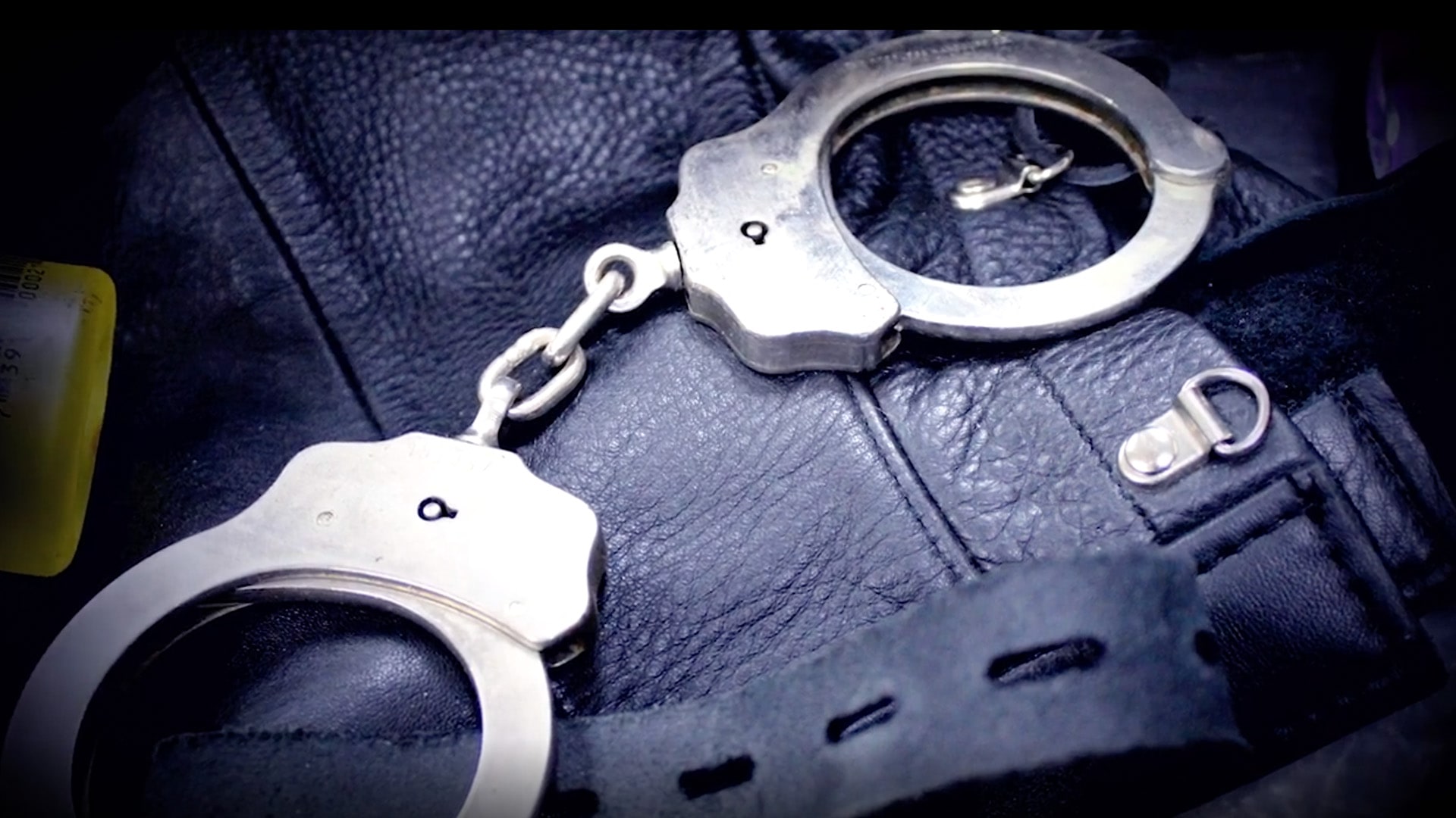 301_v2_MrHandcuffs