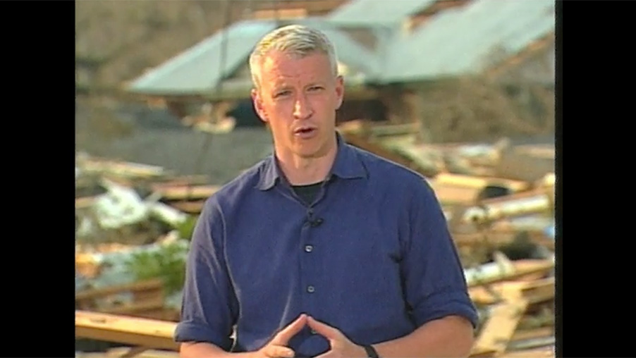 Hurricane Katrina hits Gulf Coast region Hurricane Katrina hits Gulf Coast region